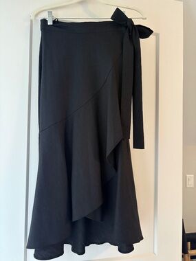 Cuyana linen wrap skirt